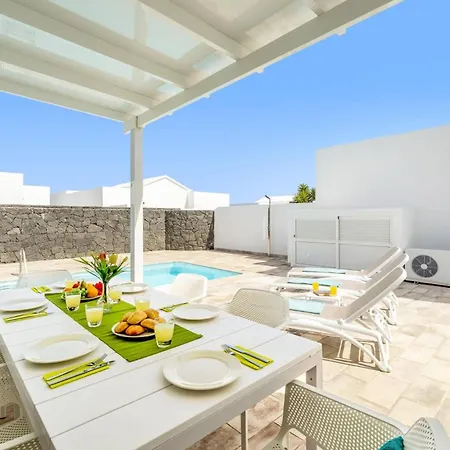 Villa Samdura By *